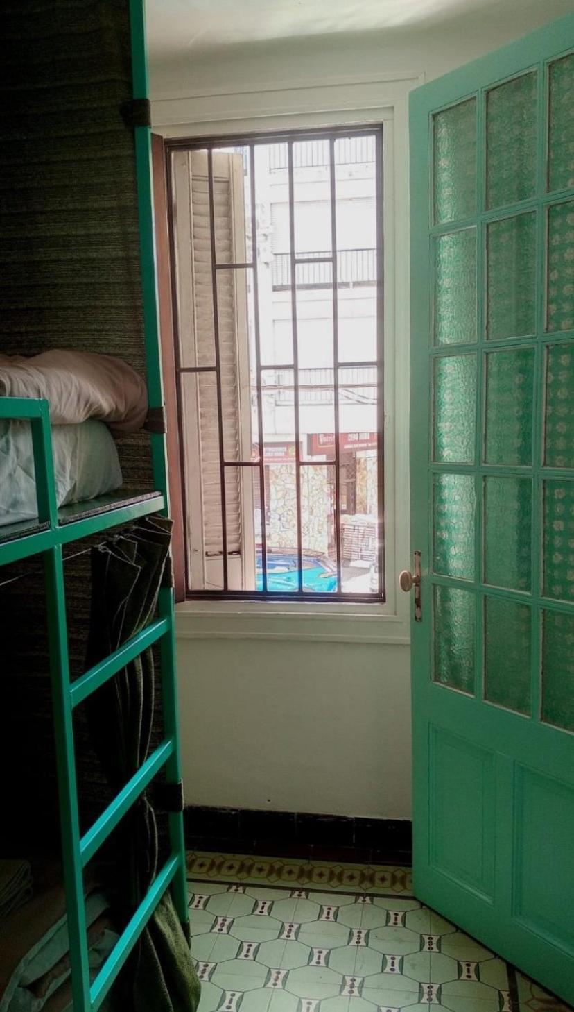 Yh Hostel Монтевидео Экстерьер фото