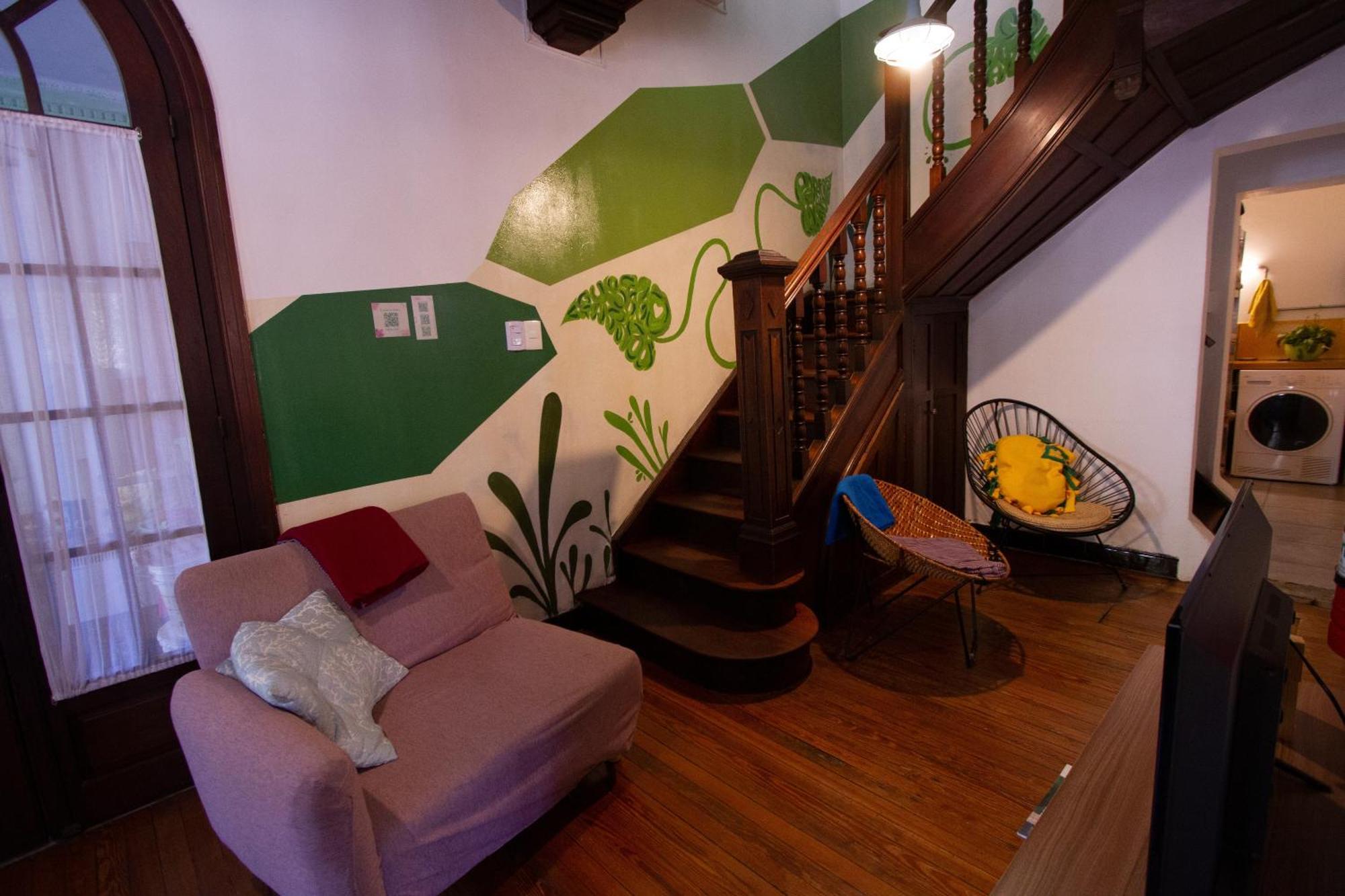 Yh Hostel Монтевидео Экстерьер фото